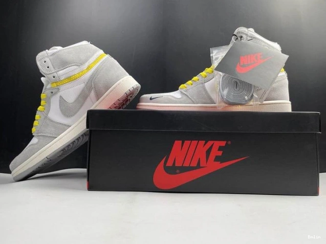 Boostmaster lin Smoke Air CW6576-100 Light Switch High Jordan 1 0810
